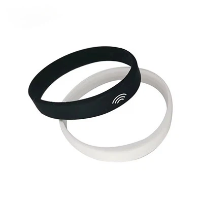 NFC الكتاب المقدس معصم